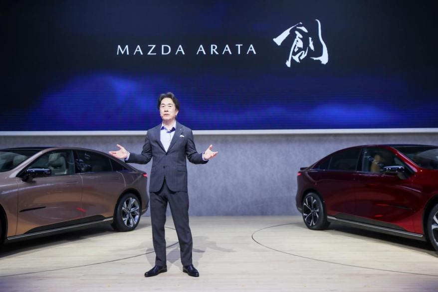 2024北京国际车展||长安马自达首款电动轿车MAZDA EZ-6全球首秀