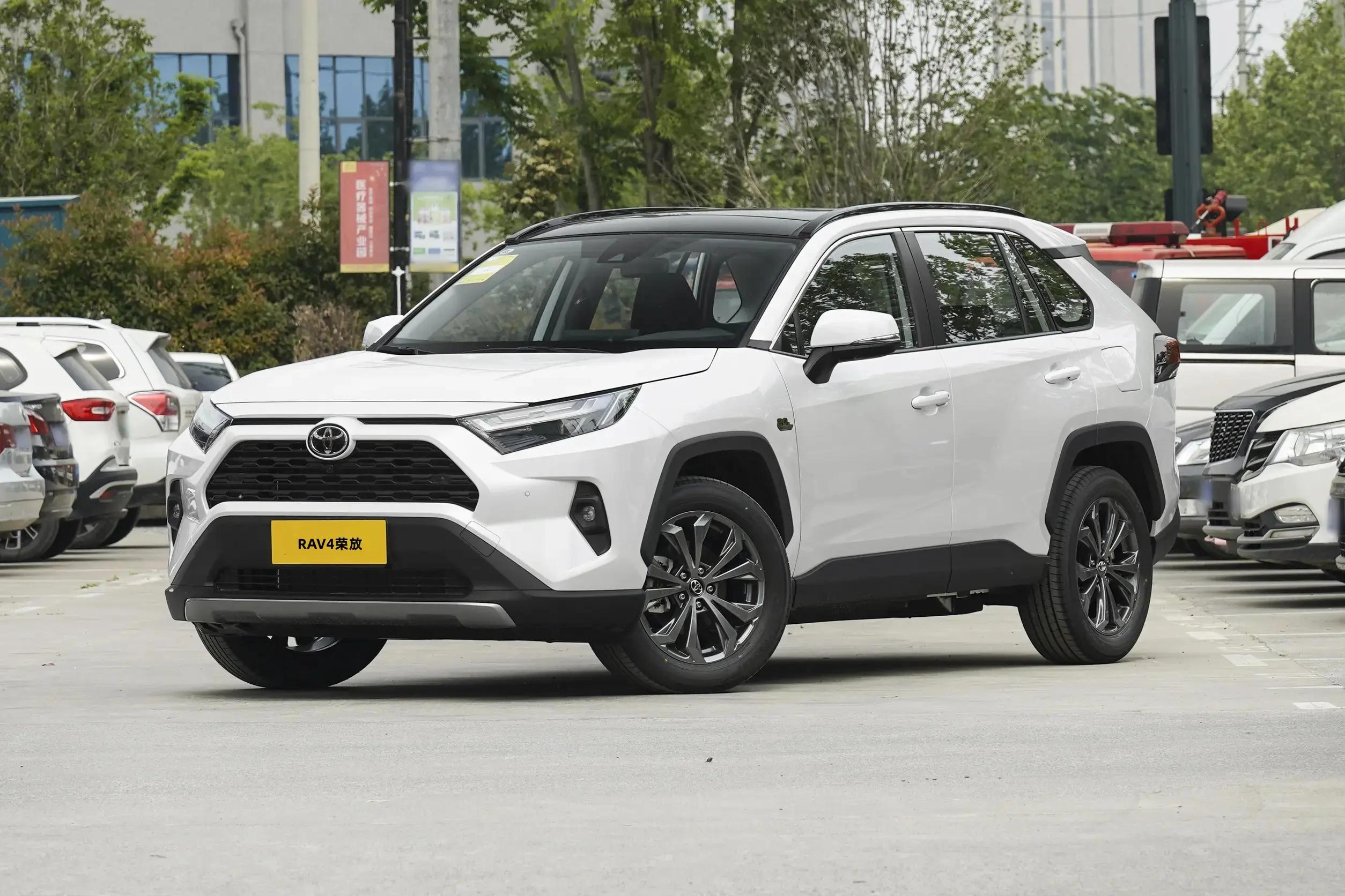 一汽丰田RAV4荣放，全系优惠4万元起，今年前4月累计销量4.8万台