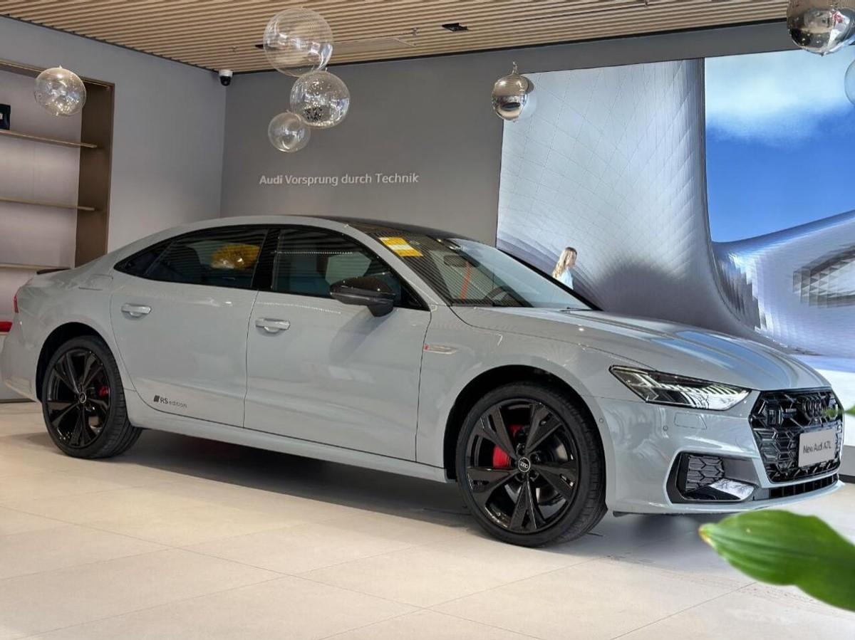 探店新上汽奧迪A7L，無框車門+3.0T，豪華性能新標桿