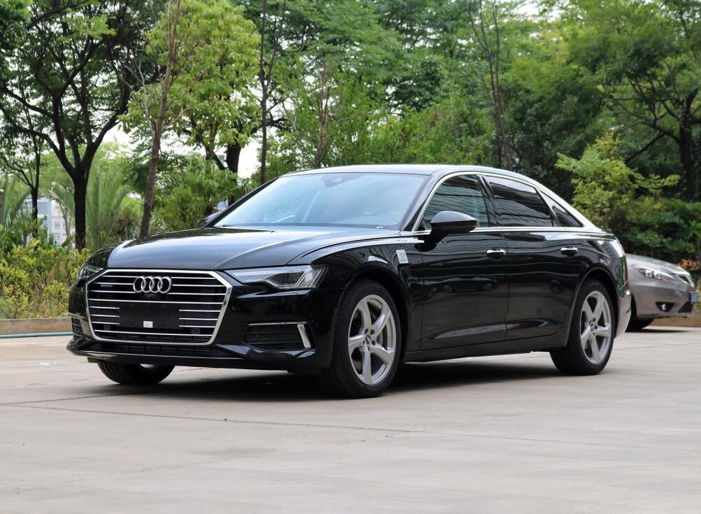 啟動(dòng)車輛就彈“續(xù)費(fèi)提醒”，奧迪A6L“彈窗”騷擾何時(shí)休？
