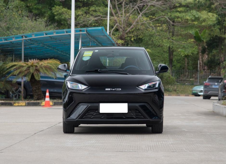 比亞迪純電小車海鷗，城市通勤優(yōu)選，純電小車市場新力量