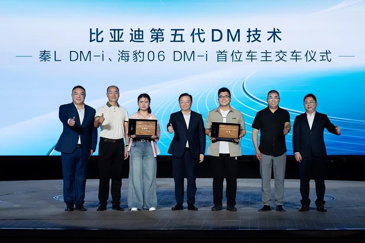 王傳福：新能源汽車領域的技術狂人，引領比亞迪攀登技術高峰