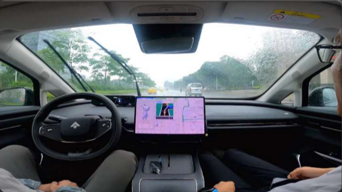 20-30万之间想买新能源车,横评四大热门车型,一文告你该怎么选