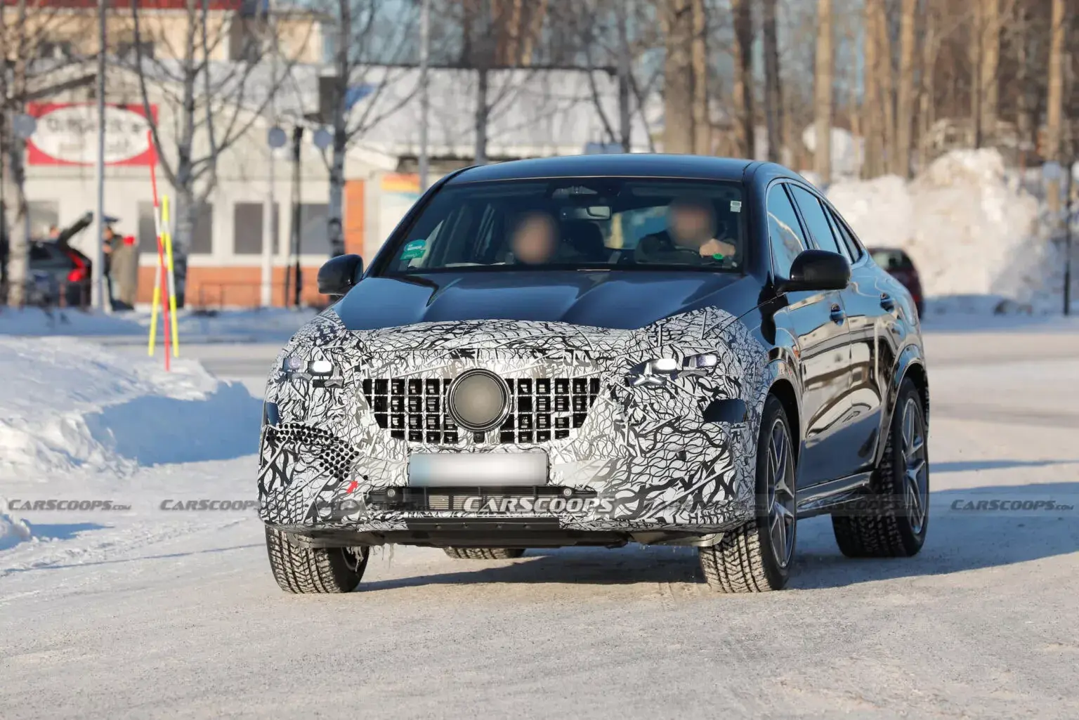 改頭換面新款奔馳AMG GLE53 Coupe諜照