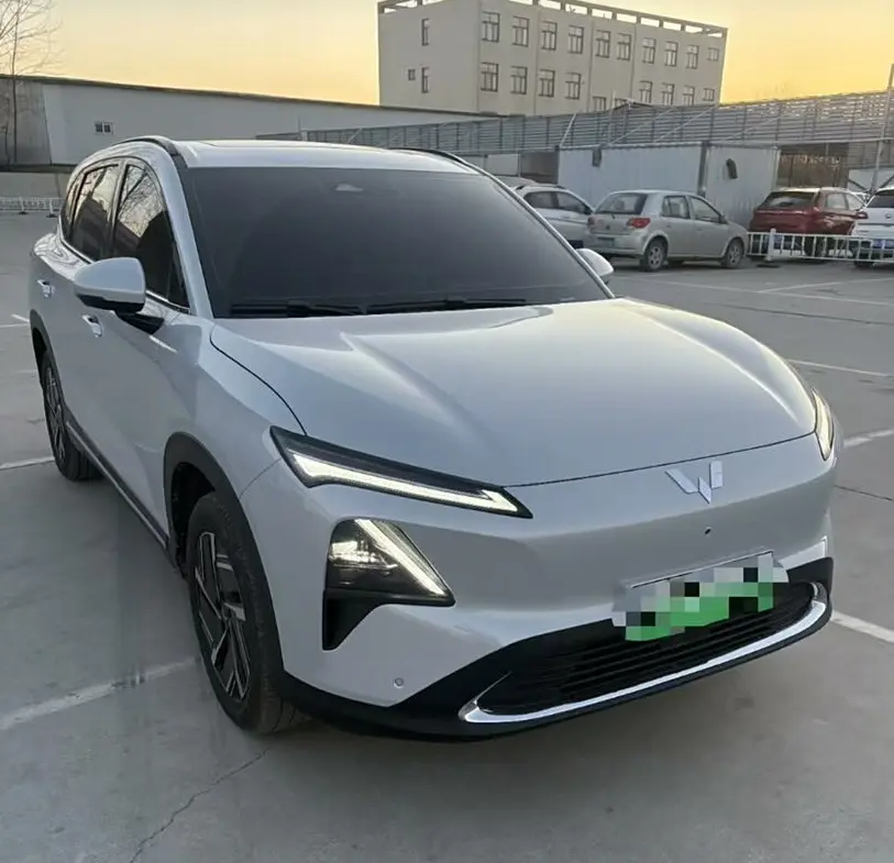 《我們的爸爸》實踐證明，五菱星光S帶娃、哄娃都是一把好手！