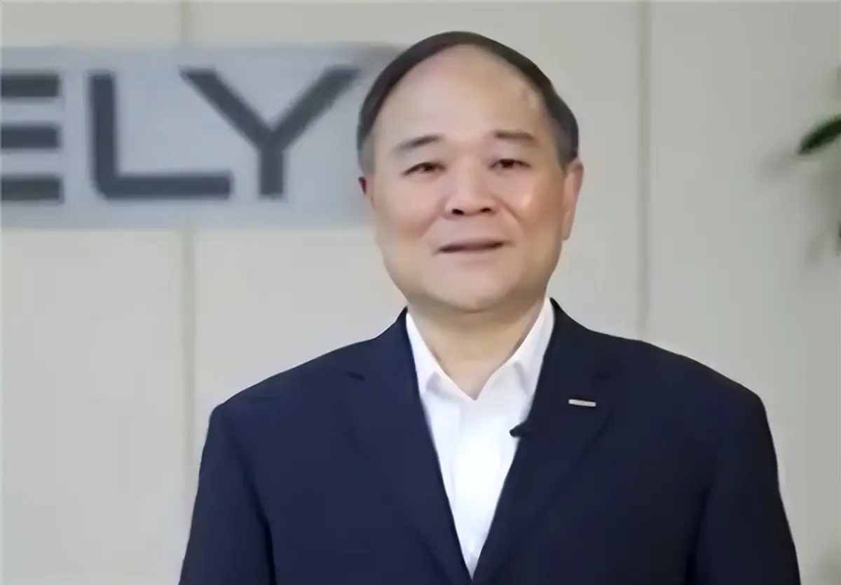 李書福：汽車工業(yè)想要長(zhǎng)期發(fā)展 不能簡(jiǎn)單抄襲剽竊