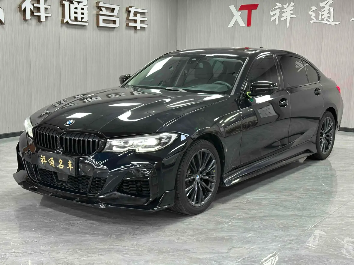 寶馬330Li:曾經(jīng)的操控王者,如今不到20萬即可擁有!