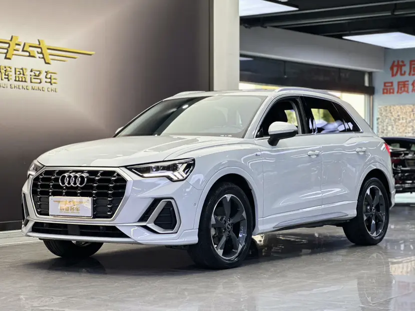 奧迪Q3準(zhǔn)新車:16萬(wàn)出頭體驗(yàn)豪華品牌SUV!