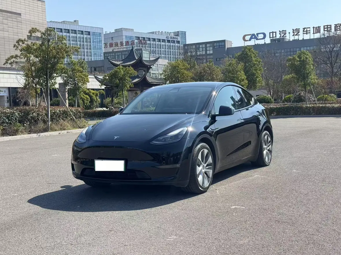 17.9萬!2022款特斯拉Model Y長續(xù)航版,純電出行新選擇