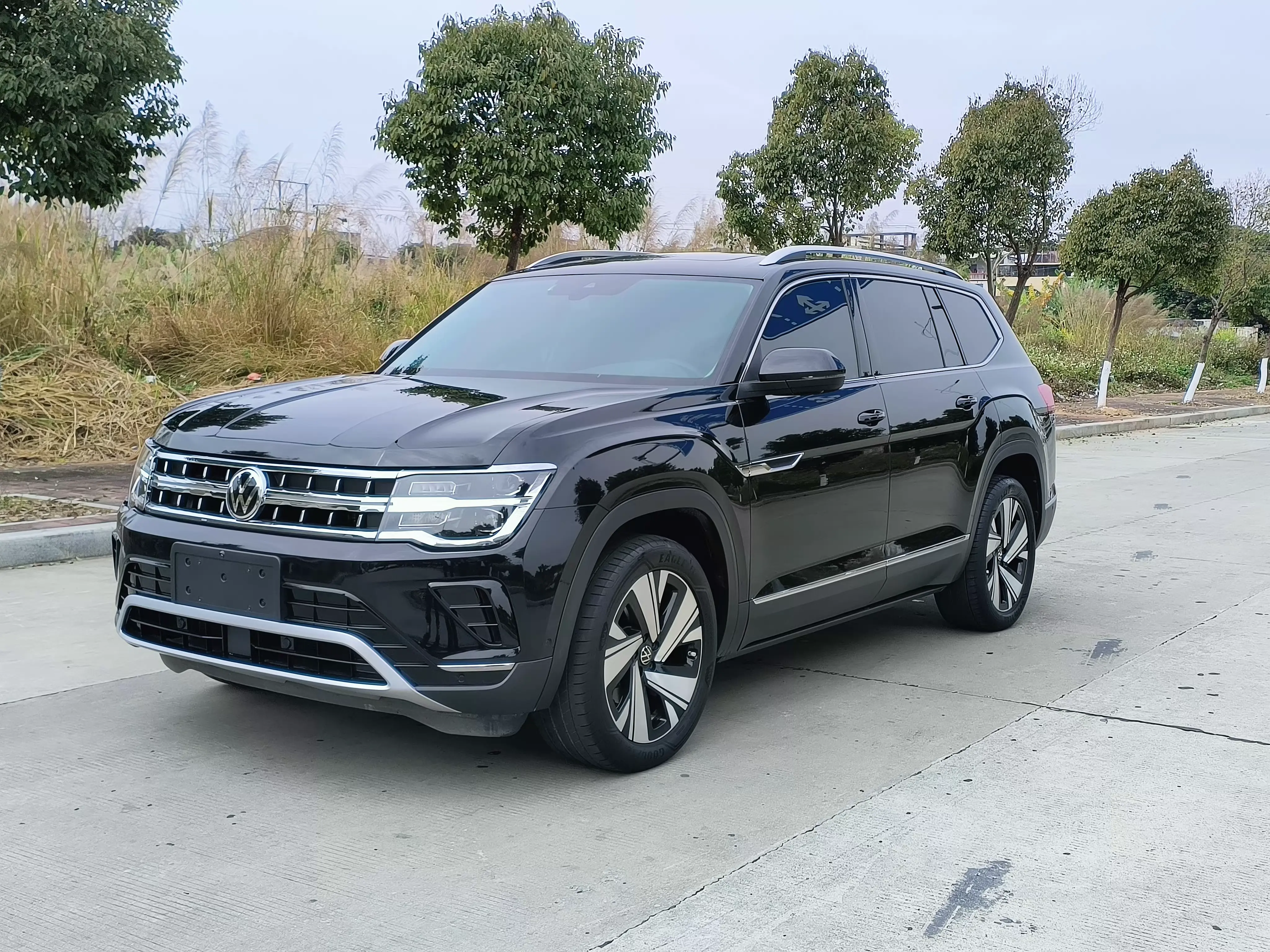 準新大眾途昂，2.6萬公里一手車，22萬體驗德系大七座！