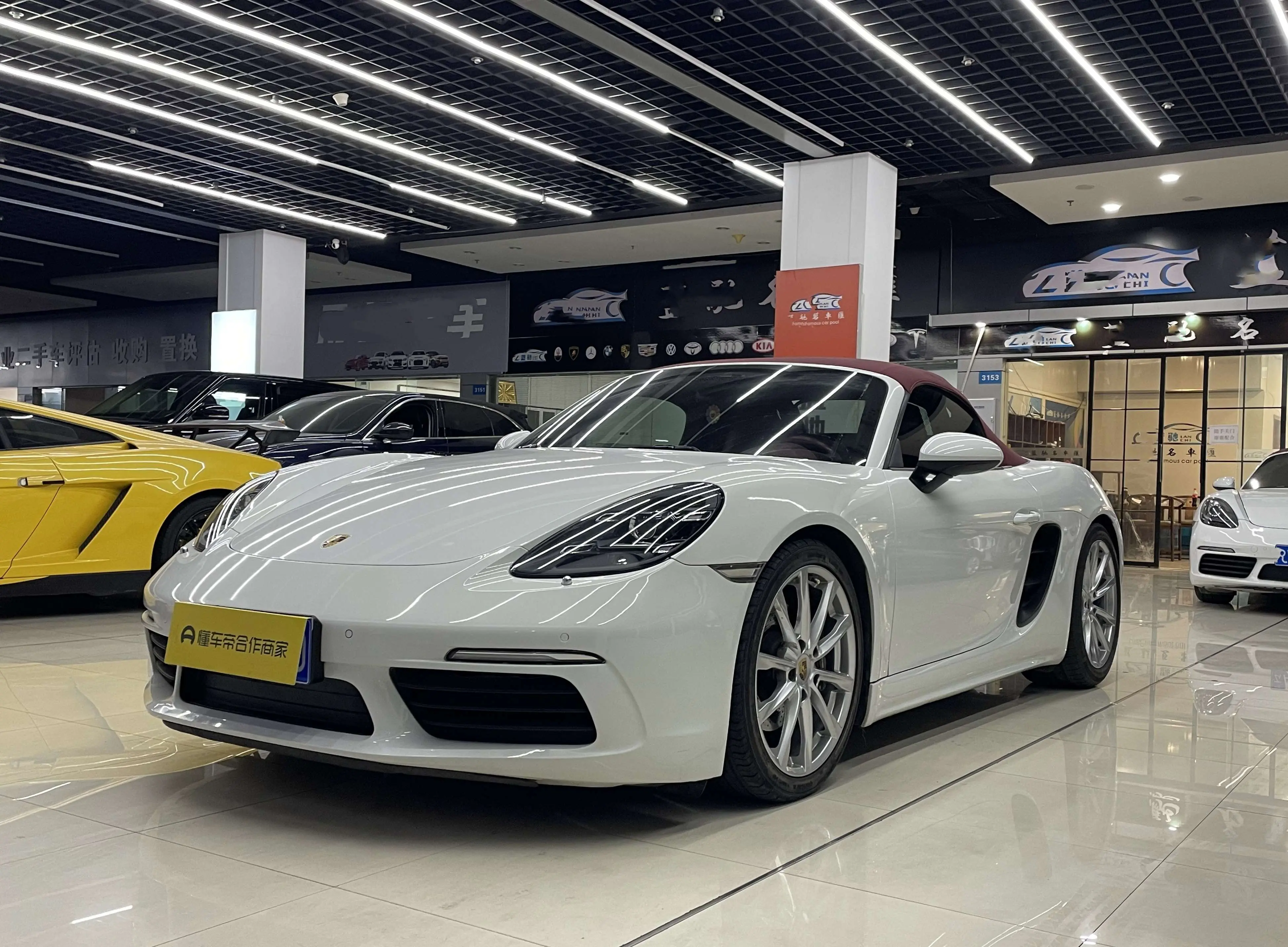 敞篷+水平對置，圓你跑車夢——二手保時捷718Boxster