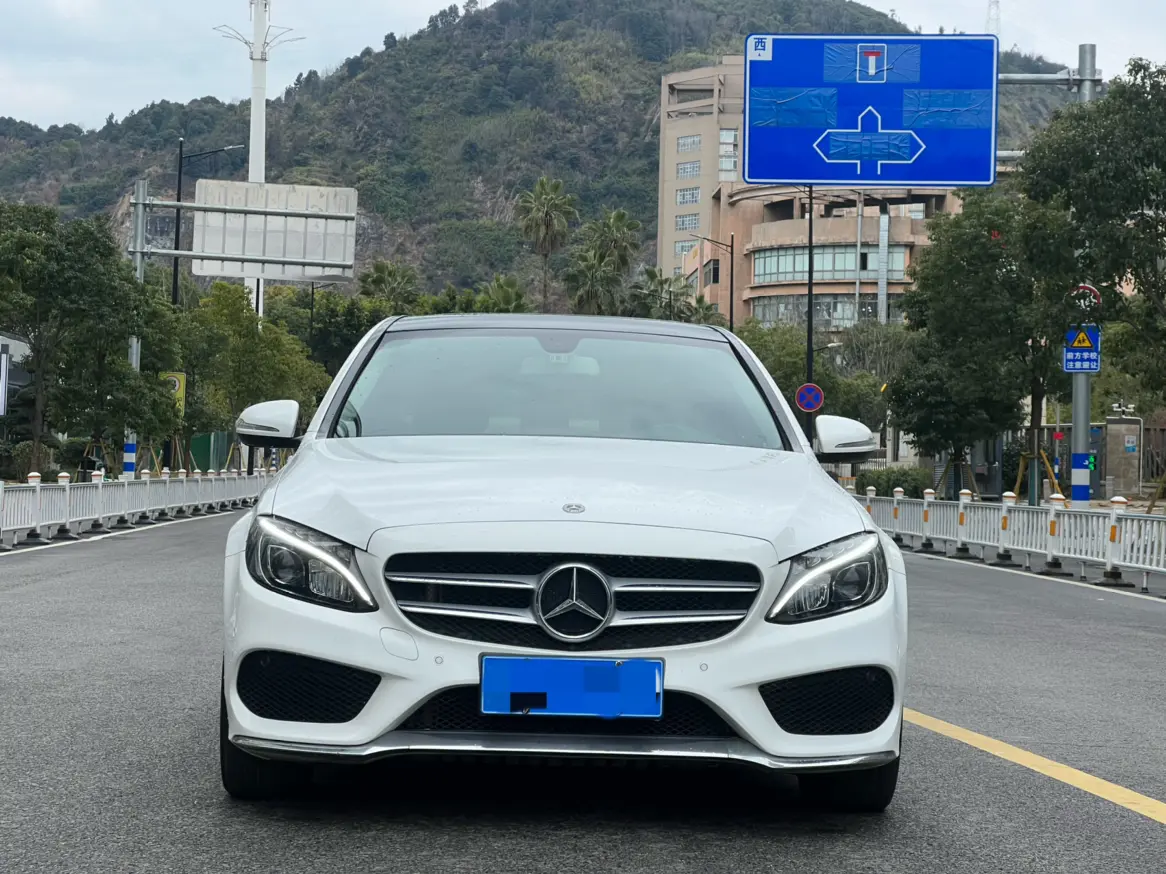 一手奔馳C200L，12萬圓你三叉星夢！