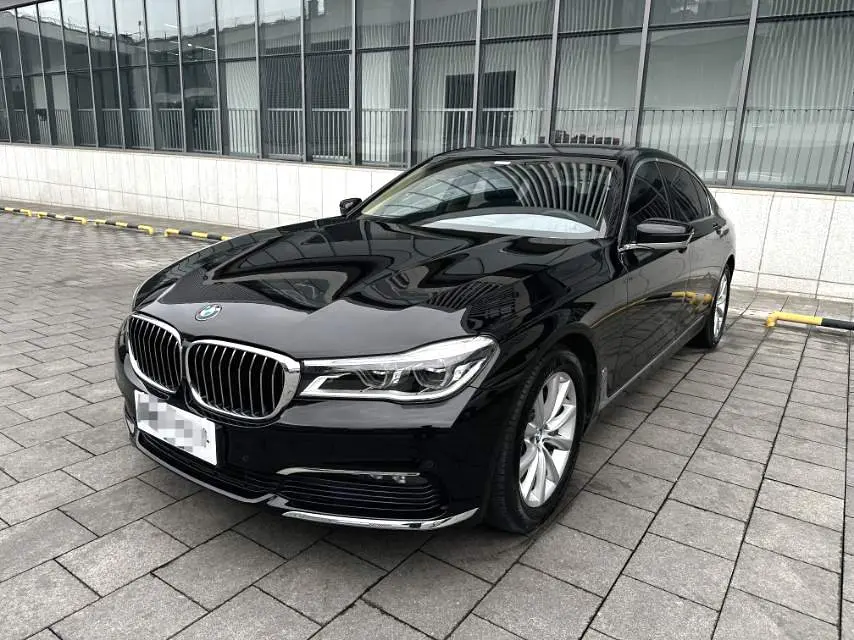 曾經(jīng)的百萬豪車,如今20萬即可擁有——二手寶馬7系