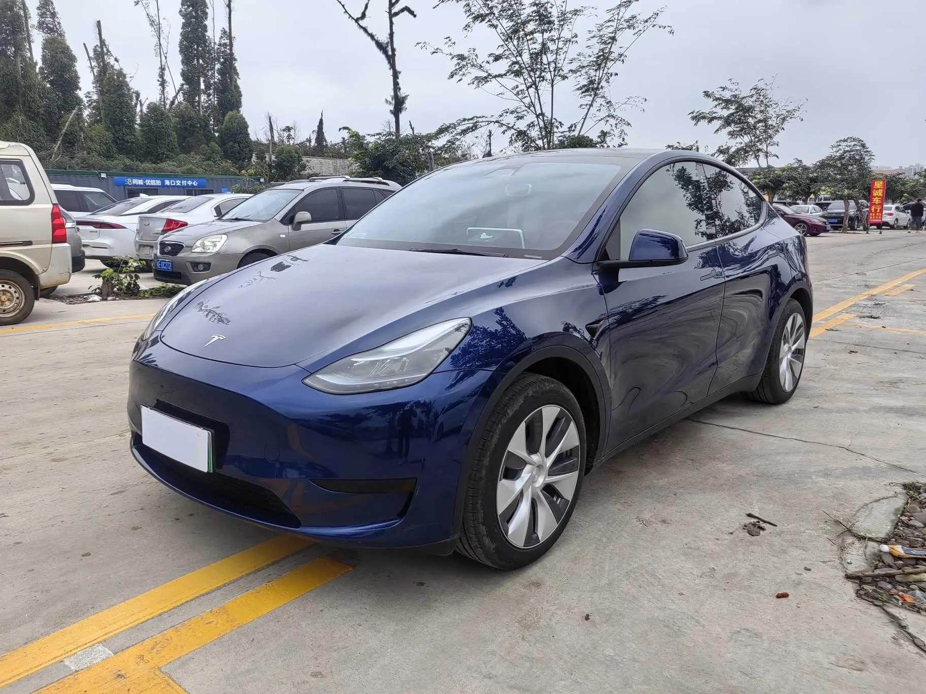 藍色旋風!2022款特斯拉Model Y,2萬公里,性能依舊強勁!