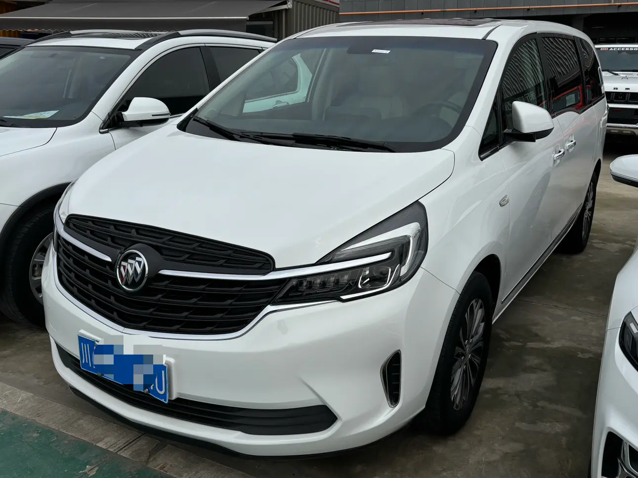 2021款別克GL8舒適型，商務接待新選擇，一手車況僅售12萬多？