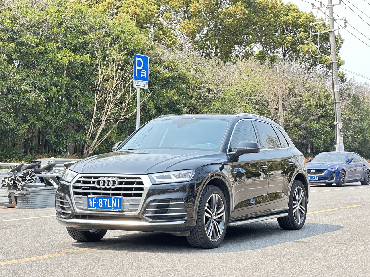 豪華SUV性價(jià)比之選：2020款?yuàn)W迪Q5L，7.1萬(wàn)公里，17.8萬(wàn)