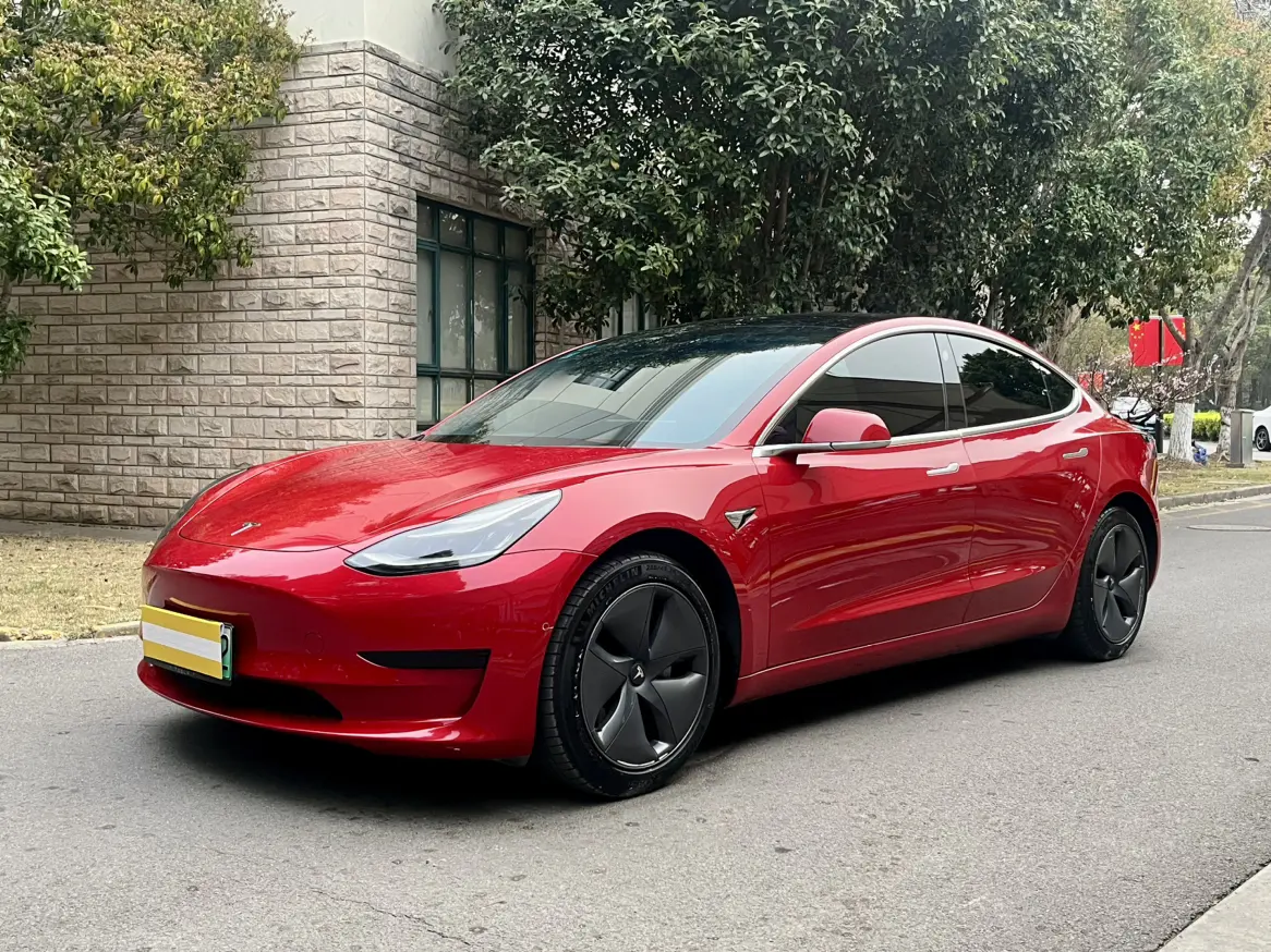 2020年上牌特斯拉Model3，6.9萬公里，純電出行新選擇！