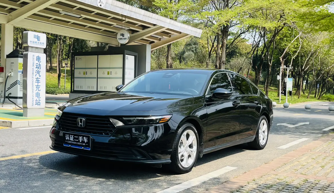 2023款雅閣銳·T,準新車況,12.85萬即可擁有!