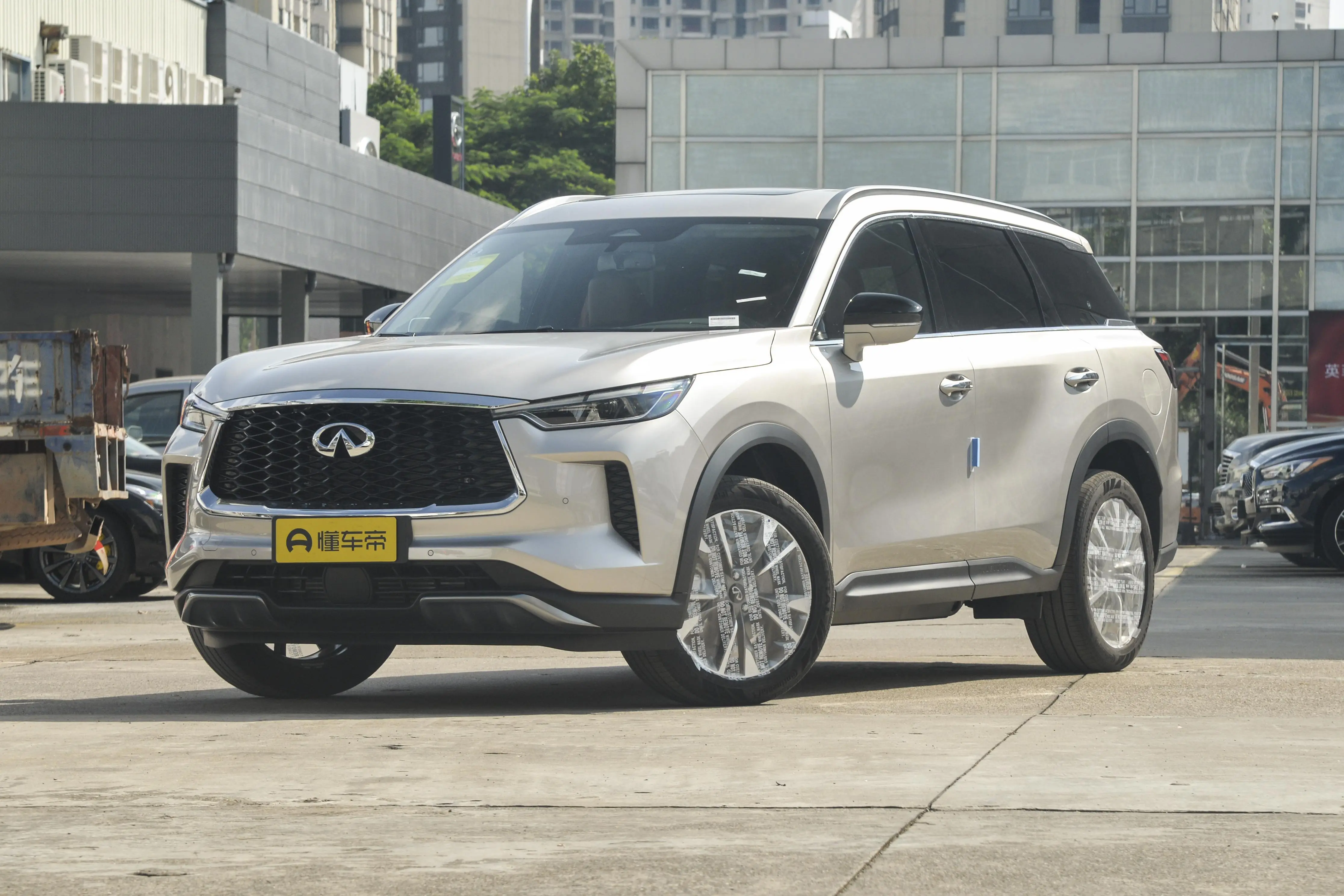 3月購車推薦！大六座豪華SUV，英菲尼迪QX60與奧迪Q6