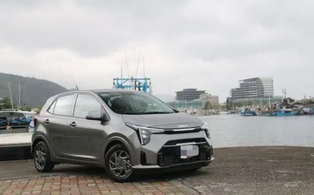 車長3.5米，油耗不到6L，這才是城市代步車該有的樣子