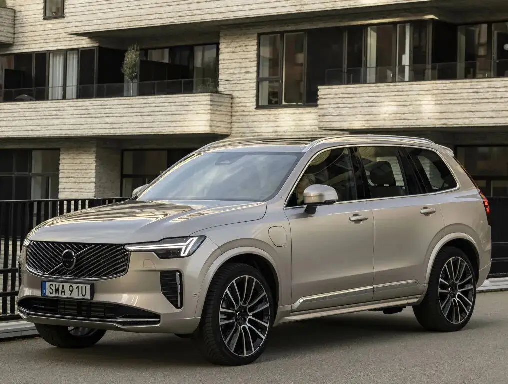 不到29万买宝马5系，新款XC90限时47.9万元起，国产新能源不香了