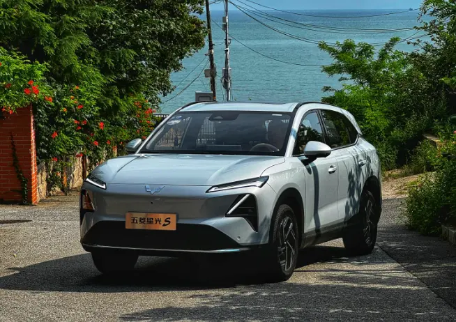 10 萬級純電 SUV 空間大橫評：誰才是真正的 “空間魔術師”？