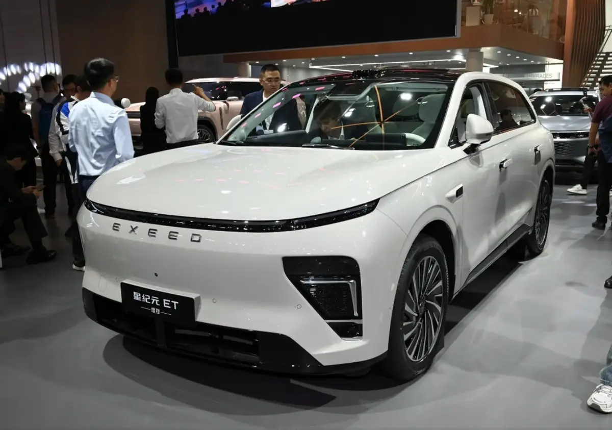 2025款星途星纪元ET增程版，纵置发动机改横置，加速变慢