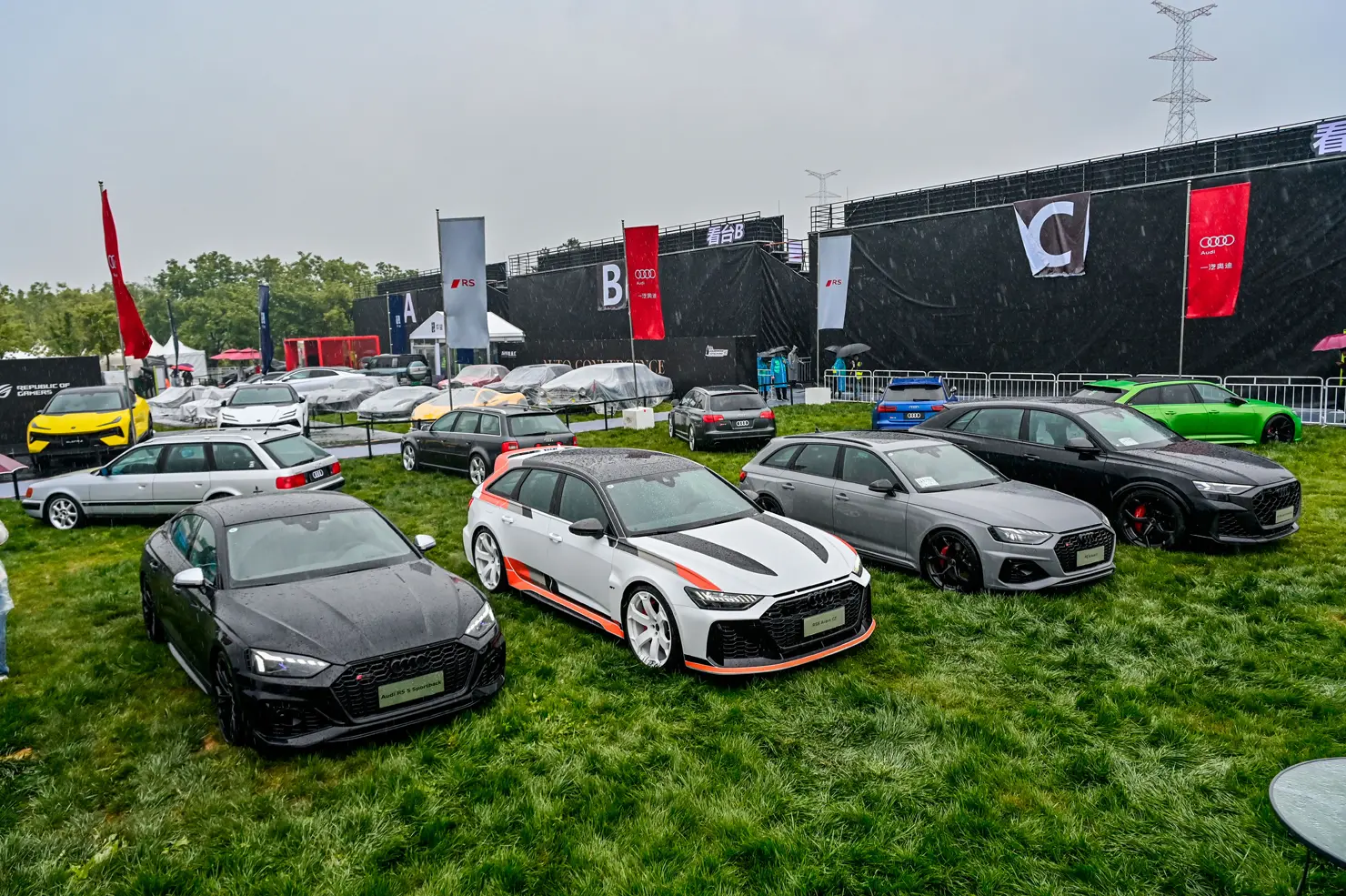 致敬quattro45周年 奧迪百年賽道基因閃耀2025金盞速度節(jié)