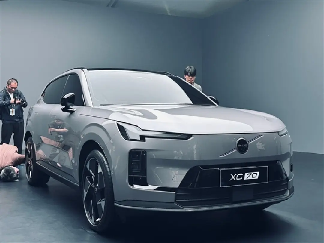 沃爾沃XC70計劃于9月上市,賣兩臺領克08的價錢上來就得涼