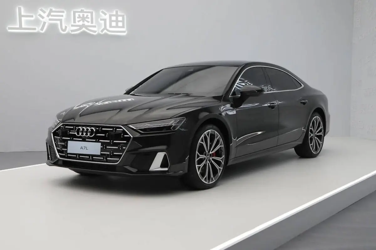 奧迪A7L：再降真沒利潤了，為何你們還看奧迪A6L？