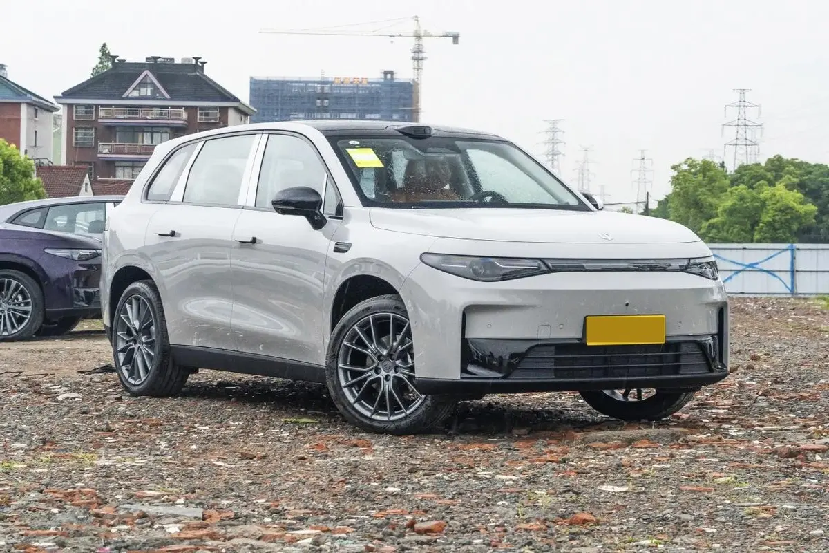 近期上市熱門新車盤點，轎車、SUV都有，尊界S800領銜！