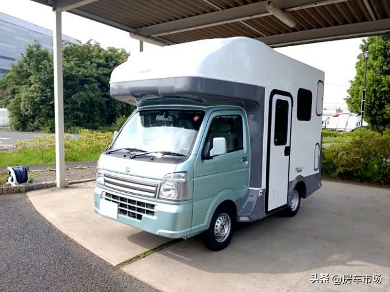 鈴木小型額頭房車,四驅(qū)0.66L排量,兩床住4人,現(xiàn)實(shí)版蝸旅之家
