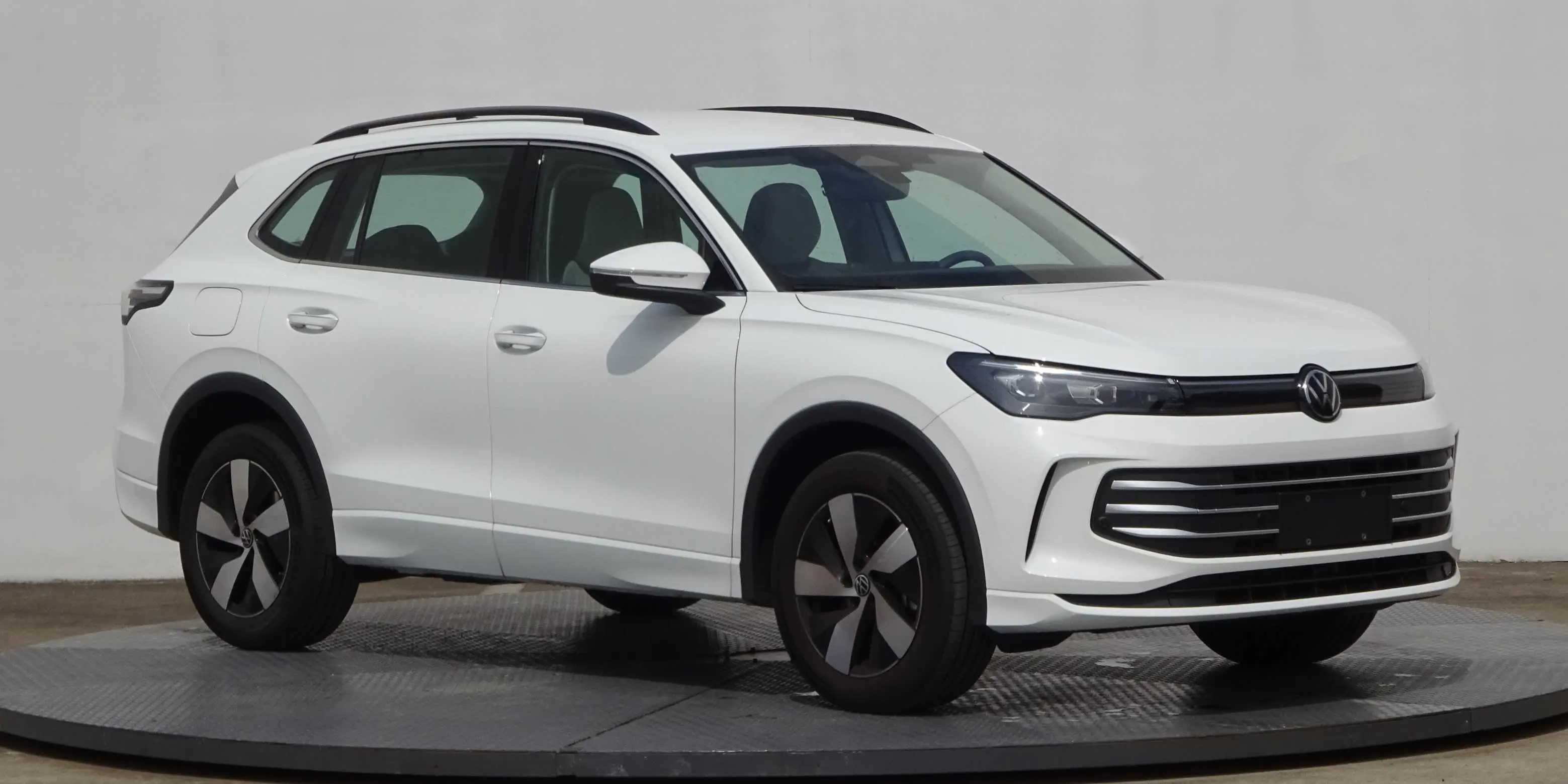 能否提振銷量？大眾途觀L Pro 1.5T實(shí)車曝光，或售20萬元出頭