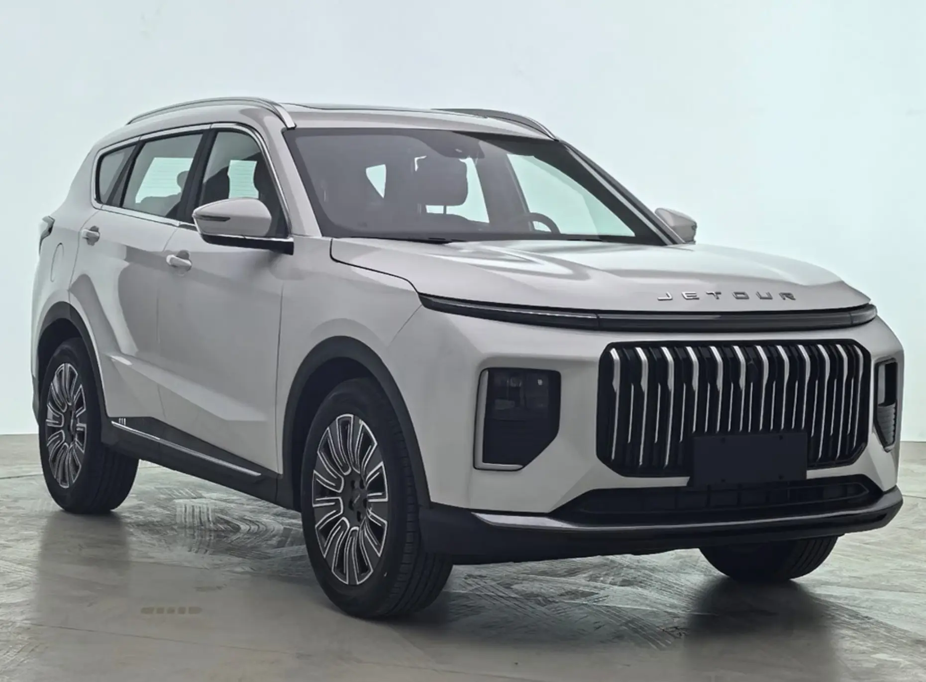 奇瑞汽車來勁了 加推四款SUV新車 新款捷途X70 PLUS配7座版