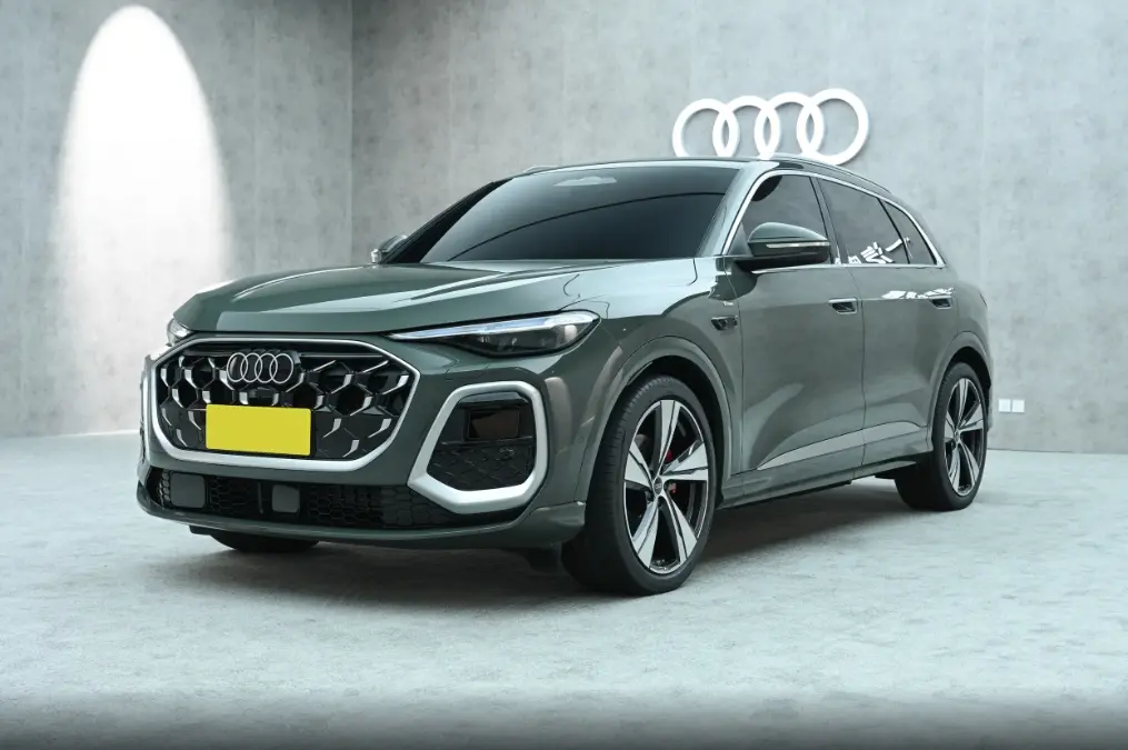全新奧迪Q5L要上市了，車身加長(zhǎng)72mm，配第五代EA888+48V輕混