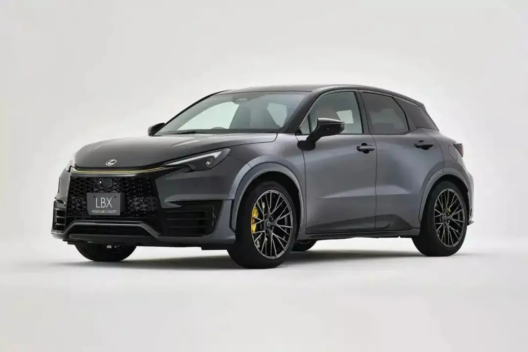 雷克薩斯LBX新車型，限量100臺