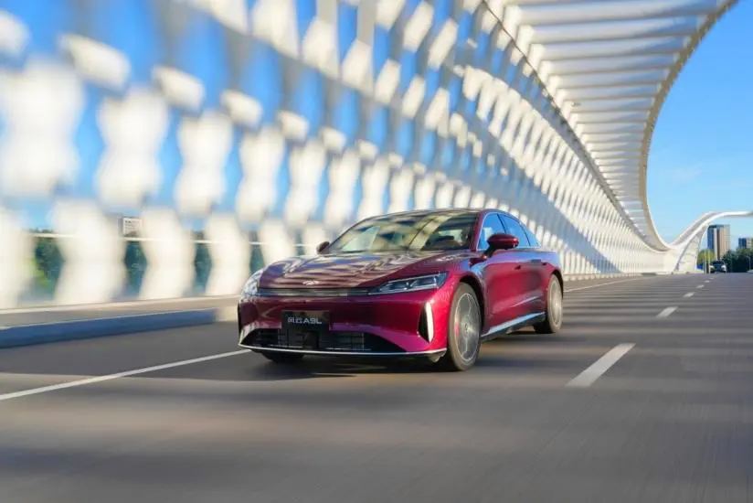 風(fēng)云A9L購(gòu)車手冊(cè)：長(zhǎng)續(xù)航是亮點(diǎn)，推薦尊貴版，優(yōu)惠后15.29萬(wàn)