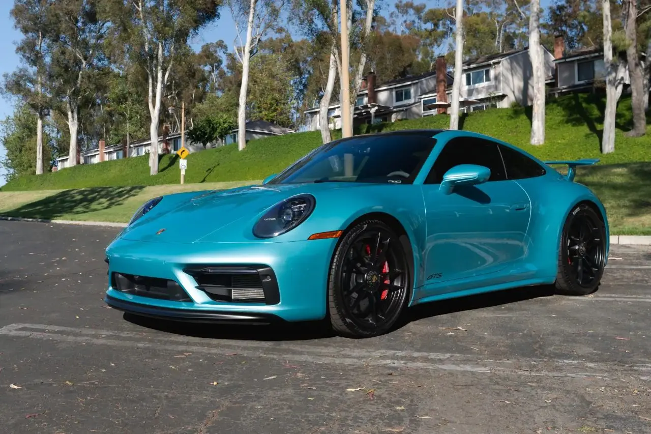 這輛2023年的保時捷911 Carrera GTS，讓車主“白嫖”了兩年？