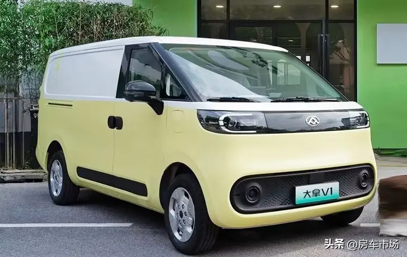 底盤8萬多 快充僅36分鐘，上汽大拿V1純電房車，有它誰還要老頭樂