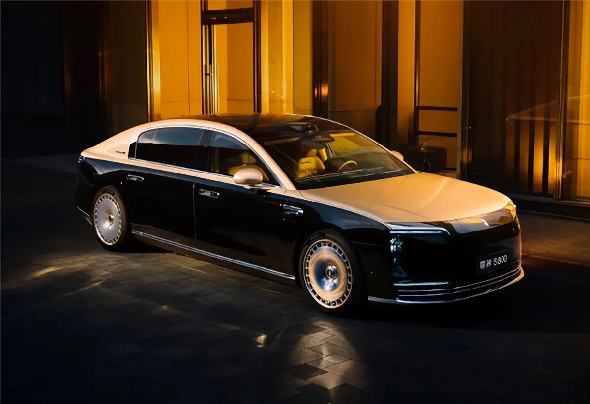 安徽汽車經(jīng)銷商商會:7月31日前購買鴻蒙智行每臺補貼3000元