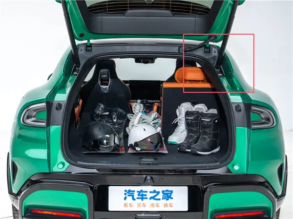 小米YU7后備箱為何只提供單根電動(dòng)支撐桿?