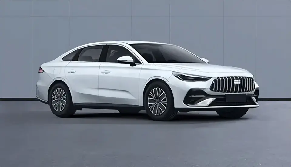 吉利銀河星耀6實(shí)車曝光：搭載EM-i混動(dòng)技術(shù)，最高純電續(xù)航100km