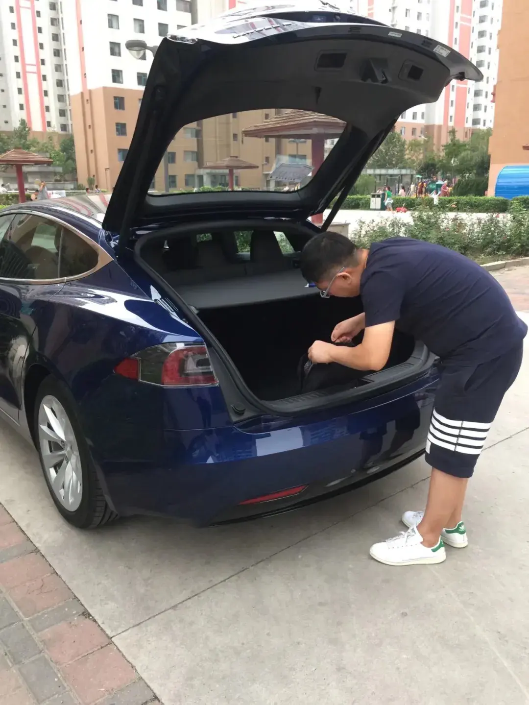 今天是我成為特斯拉車主8周年的日子