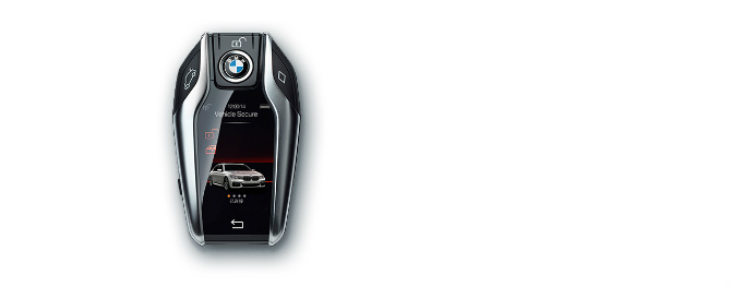 全新BMW7系智能触控钥匙集成各项功能