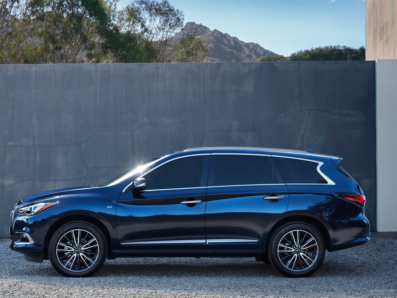 英菲尼迪qx60 2016款 3.5l 四驱全能版