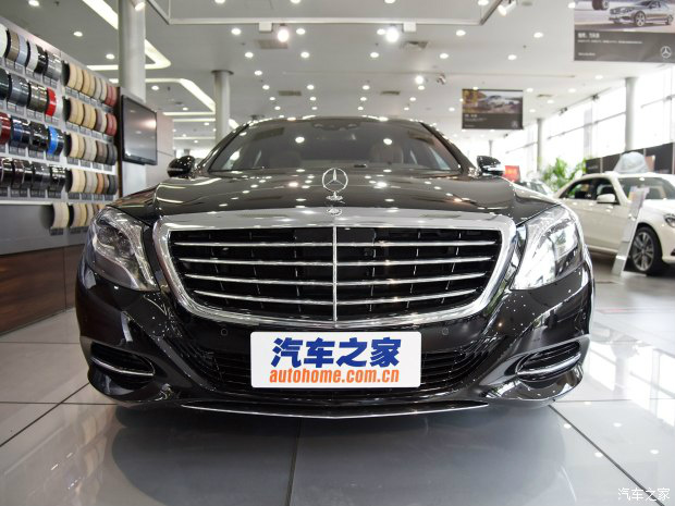 奔驰s500l 四驱 199.8万 优惠17.5万