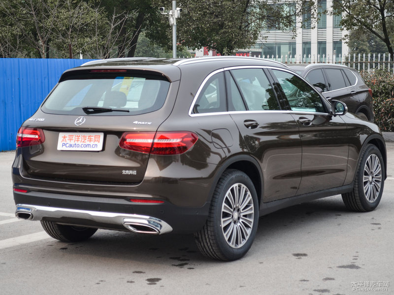 实拍图片 奔驰 奔驰glc 2017款 glc 200 4matic 水晶棕 外观  编辑:杨