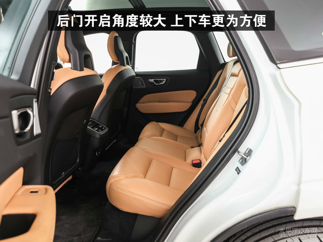 2018款沃尔沃xc60后排空间怎么样