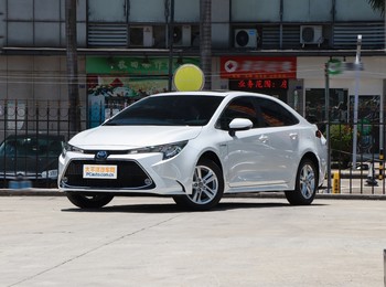 8l 】 2021款雷凌双擎 1.8h 尊享版报价_图片