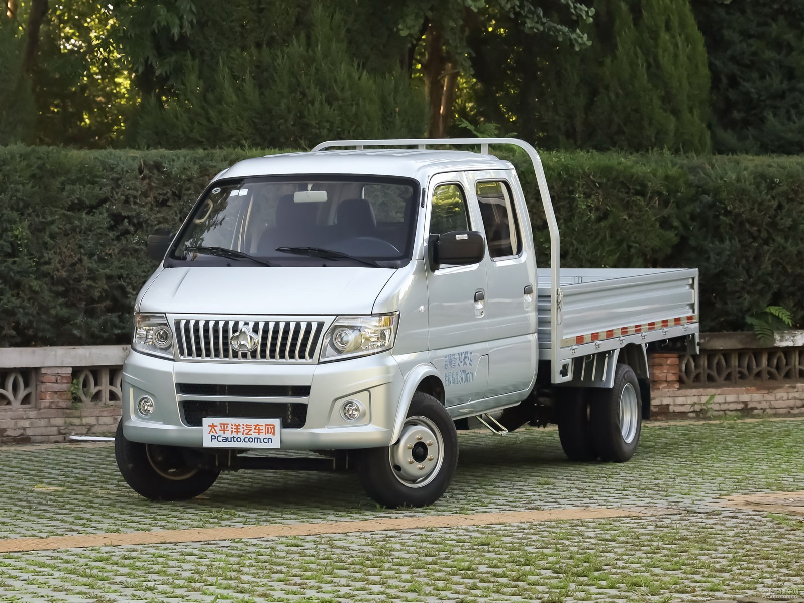 suv 货车 汽车 小货车 1600_1200